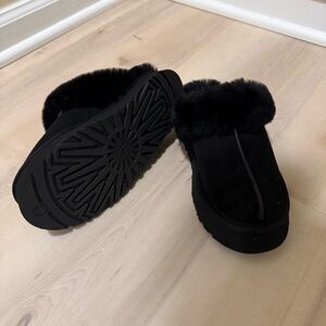 UGG Disquette Slippers